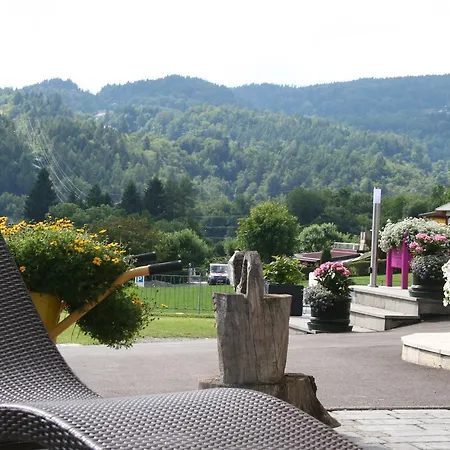 Frühstückspension Mokina 3*